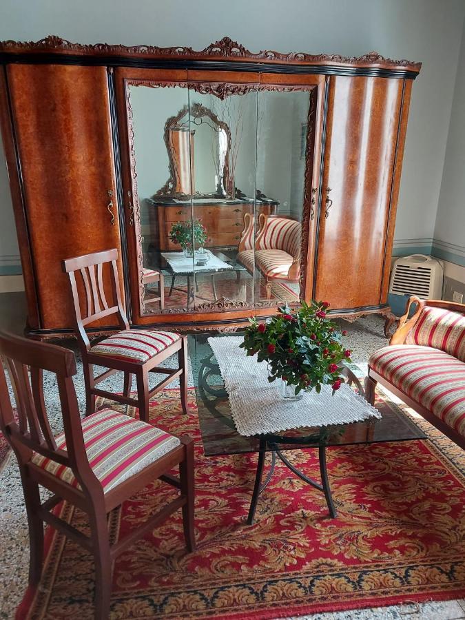 Cecchi'S Old Home Arezzo Bagian luar foto